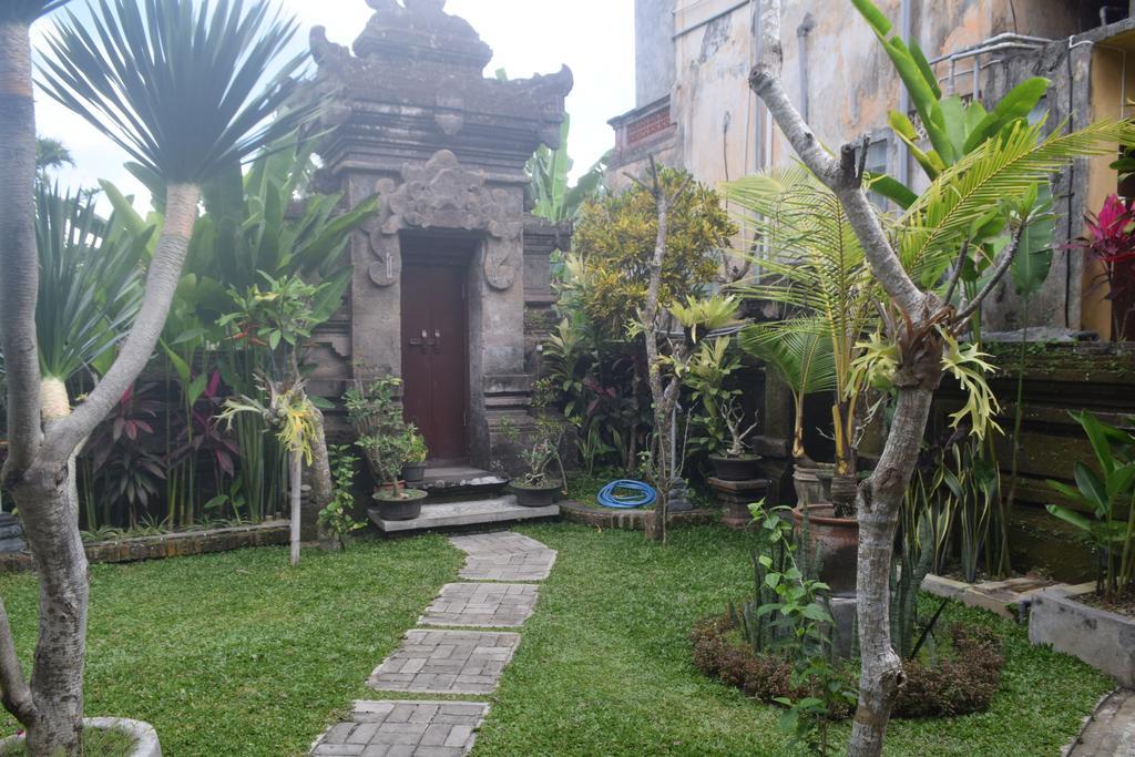 Hotel Aura Bisma à Ubud Extérieur photo